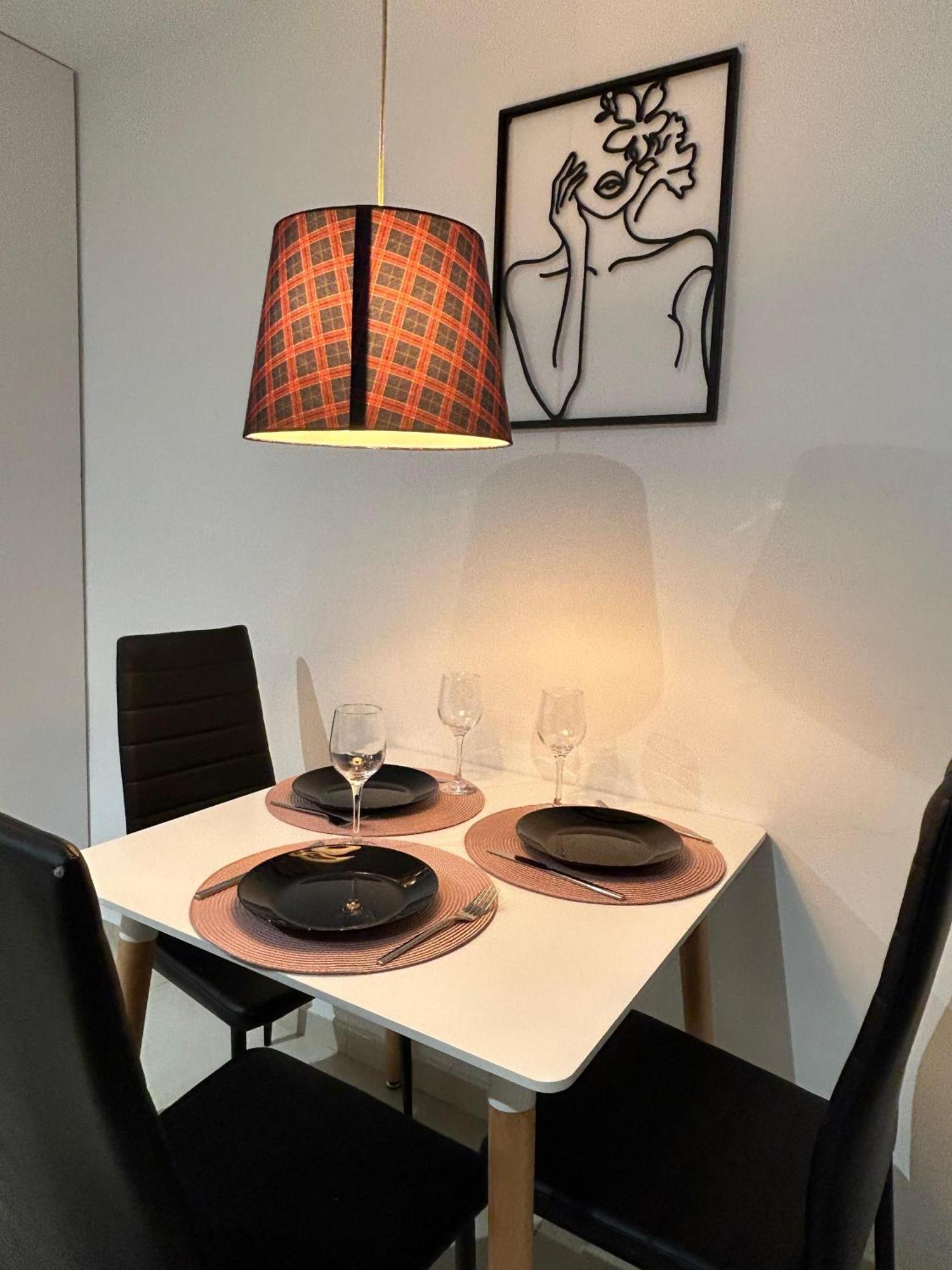 Apartamento Chic Escape One - Free Parking Braşov Exterior foto